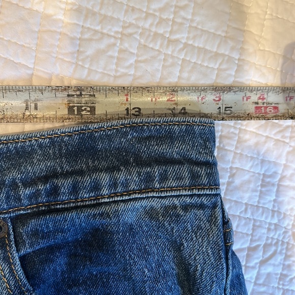 LEVIS PREMIUM 70’s high flare jeans in size 29x32. NWT! Perfect addition to fall - Picture 12 of 15